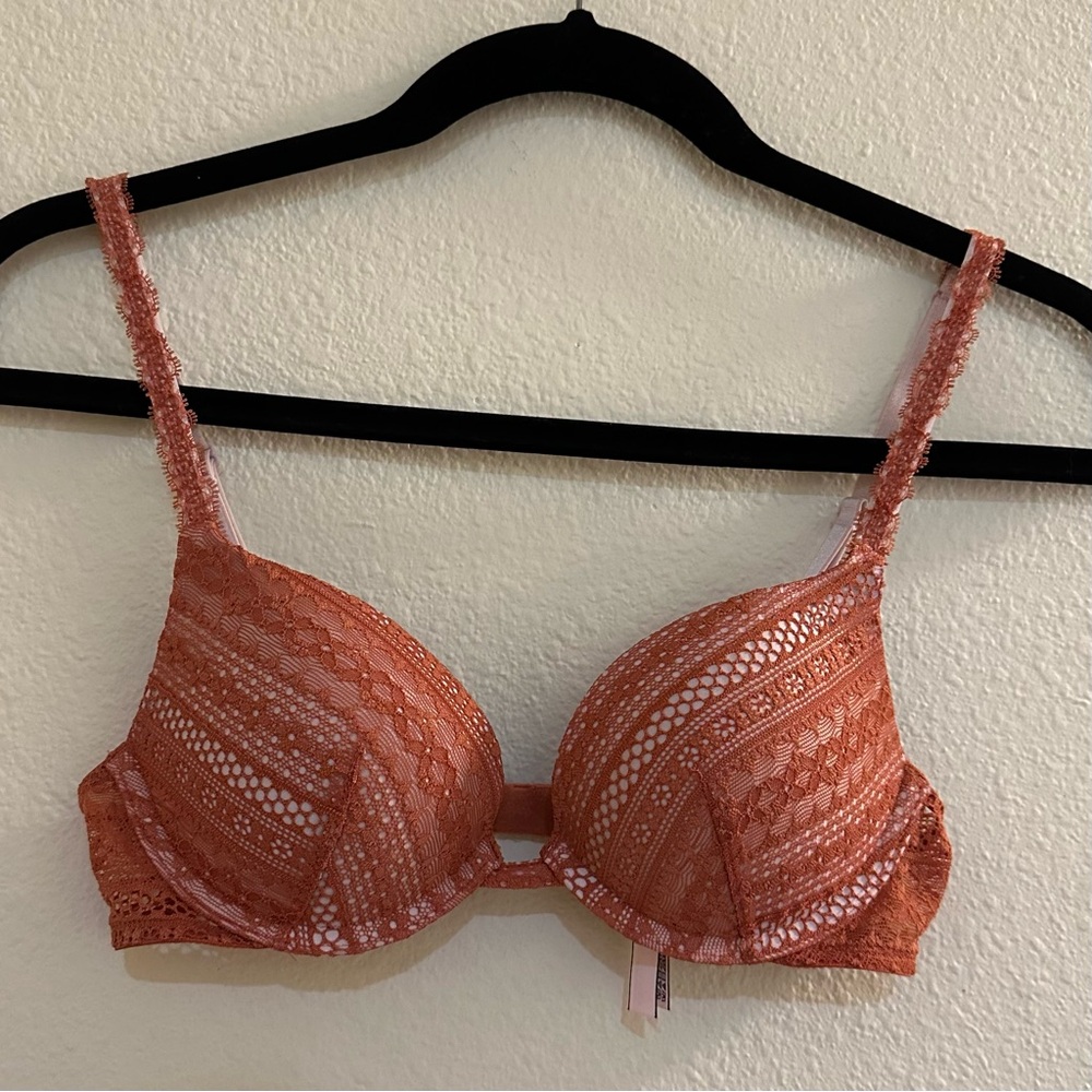 Victoria's Secret Lace Bra in Rust